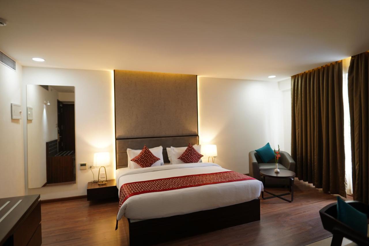 The Terrace By Ladder Mgd By Citrine Hotel Thiruvananthapuram Exterior photo